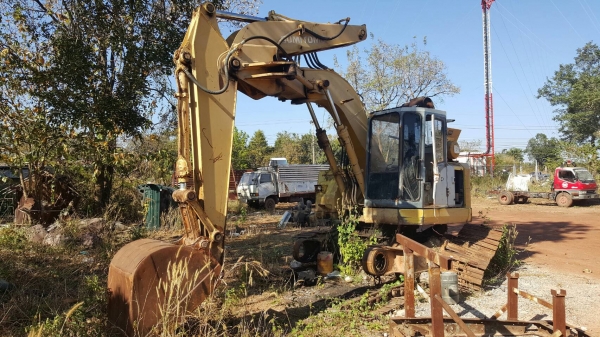 ขายตามสภาพ ให้ไปซ่อมเอง แบคโฮ SUMITOMO 145U1 เครื่องสตาร์ทติด ตัวเดินมีให้ครบ ราคาต่อรองได้