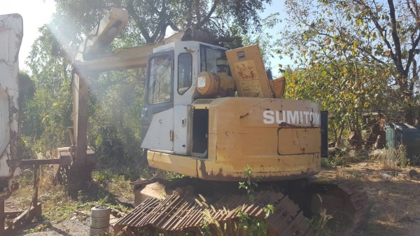 ขายตามสภาพ ให้ไปซ่อมเอง แบคโฮ SUMITOMO 145U1 เครื่องสตาร์ทติด ตัวเดินมีให้ครบ ราคาต่อรองได้