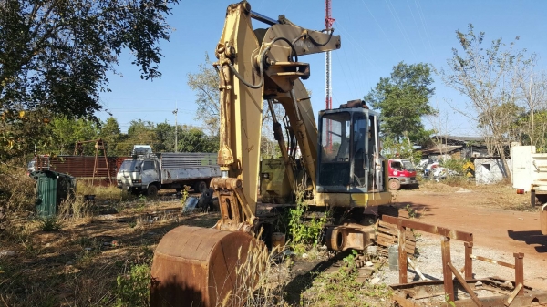 ขายตามสภาพ ให้ไปซ่อมเอง แบคโฮ SUMITOMO 145U1 เครื่องสตาร์ทติด ตัวเดินมีให้ครบ ราคาต่อรองได้