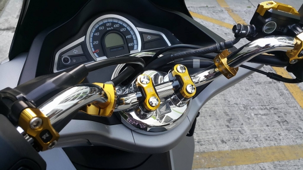 Pcx 2015 วิ่งน้อย แต่งเยอะ สวยจัดเลยครับ Pcx 2015 วิ่งน้อย แต่งเยอะ สวยจัดเลยครับ