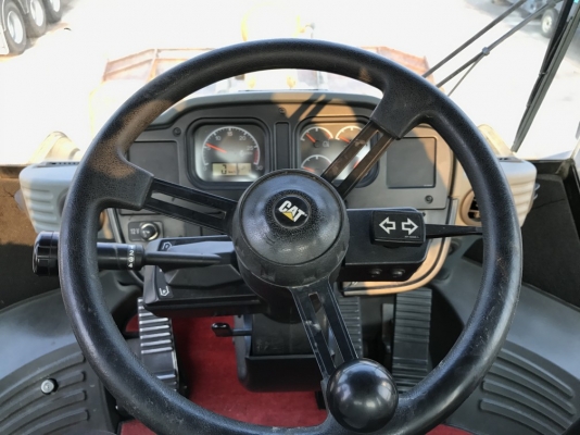 CAT 966H นำเข้าจากญี่ปุ่น ใช้งาน 7 พันกว่าชั่วโมง ปี 2011 CAT 966H นำเข้าจากญี่ปุ่น ใช้งาน 7 พันกว่าชั่วโมง ปี 2011