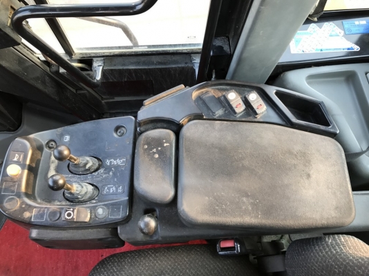 CAT 966H นำเข้าจากญี่ปุ่น ใช้งาน 7 พันกว่าชั่วโมง ปี 2011 CAT 966H นำเข้าจากญี่ปุ่น ใช้งาน 7 พันกว่าชั่วโมง ปี 2011