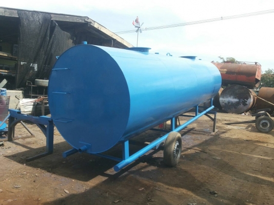 ถังน้ำมันขนาด 11000 ลิตรแบ่งสองห้องแยกน้ำมันได้ ถังน้ำมันขนาด 11000 ลิตรแบ่งสองห้องแยกน้ำมันได้