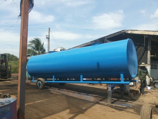 ถังน้ำมันขนาด 11000 ลิตรแบ่งสองห้องแยกน้ำมันได้