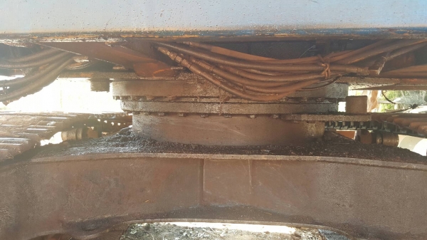 ขาย แบคโฮ KOBELCO SK200-2 เครื่องหลวมให้ไปซ่อมเอง รถติดขึ้นเทนเลอร์ได้ ช่วงล่างดี ราคาคุยกันได้