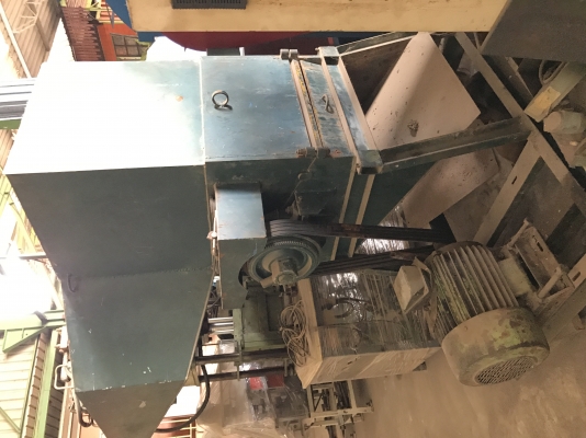 ขายเครื่องบด30แรงปากบดกว้าง1.30ฟันแบบเขี้ยวราคาแสนถูกครับ