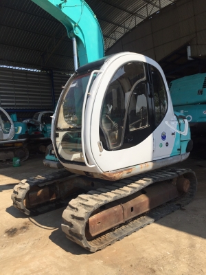 ขาย KOBELCO  SK60-2  เก่าญี่ปุ่นแท้  สภาพสวย   เครื่องปั๊มดี  ระบบคล่อง  ลองระบบกันได้ทุกวัน