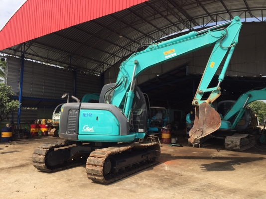 ขาย KOBELCO SK115SR  มาใหม่ สภาพสวย     พร้อมใช้  สนใจโทร 089-7462641 สุวรรณีจ้า