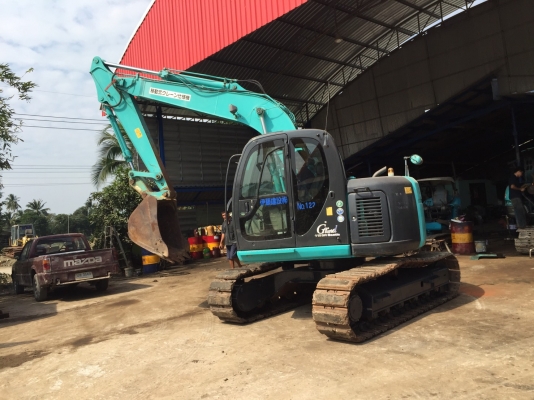 ขาย KOBELCO SK115SR  มาใหม่ สภาพสวย     พร้อมใช้  สนใจโทร 089-7462641 สุวรรณีจ้า