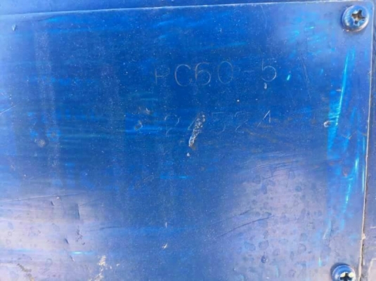 ขาย 295,000 KOMATSU  PC 60-5  เครื่องดี ปั้มแรง เอวแน่น ช่วงล่างดี รถพร้อมใช้มาก  รถอยู่ จ.กาฬสินธุ์ โทร 090-772-3710 090-772-3708
