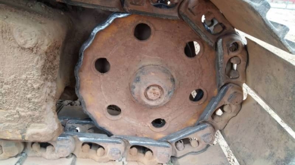 ขาย 295,000 KOMATSU PC200-2LCเครื่องเดิมดี ปั้มแรง โช่หนา เอวแน่น เอกสารชื้อขาย รถอยู่ จ.ร้อยเอ็ด 090-772-3710 090-772-3708