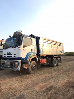 ขาย 2,650,000 ISUZU360 แรงปี 55  วิ่ง 28x,xxx กม. แม่ลูกดั้มอู่เปียก ลูกสามคาน รถพร้อมใช้ เอกสารเล่มทะเบียน. รถอยู่ จ.นครปฐม  090-772-3710 090-772-3708
