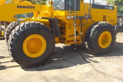 ขายรถตักล้อยาง KOMATSU WA380-3 (สภาพดี ราคาถูกถูก)
