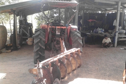 รถไถ 45 แรง ปึ 52 เครื่องแห้งดี พร้อมลุยงาน อุปกร 2 ชิ้น ราคา เบาฯฯ 200000 บาท ดูรถ วันทูคอล 098 668-3479 dtac 094 283-9369 สิทธิ์ คับ รถไถ 45 แรง ปึ 52 เครื่องแห้งดี พร้อมลุยงาน อุปกร 2 ชิ้น ราคา เบาฯฯ 200000 บาท ดูรถ วันทูคอล 098 668-3479 dtac 094 283-9369 สิทธิ์ คับ