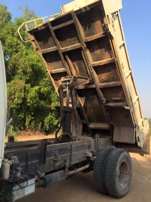 ขายครับ 6 ล้อดัมพ์ Isuzu FSR เครื่อง 6BD1 165 แรง เครื่องดีคัสซีสวย กระบะยาว 4 เมตร ยาง 9 ขอบ 20 เอก ขายครับ 6 ล้อดัมพ์ Isuzu FSR เครื่อง 6BD1 165 แรง เครื่องดีคัสซีสวย กระบะยาว 4 เมตร ยาง 9 ขอบ 20 เอก