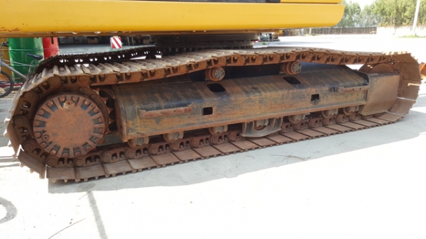 ขายรถขุดมือสอง caterpillar รุ่น 320D ขายรถขุดมือสอง caterpillar รุ่น 320D