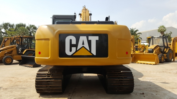 ขายรถขุดมือสอง caterpillar รุ่น 320DGC สภาพสวย