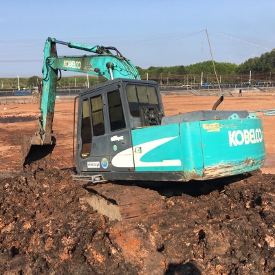 ขาย 685,000 KOBELCO sk 045-2 แท้ เครื่องดี ปั้มแรง เอวแน่น ช่วงล่างสวย แผ่นแทรคยาว ตัวเดินเงียบรถสวยพร้อมลุย(รถอยู่ จันทบุรี) 090-772-3710 090-772-3708