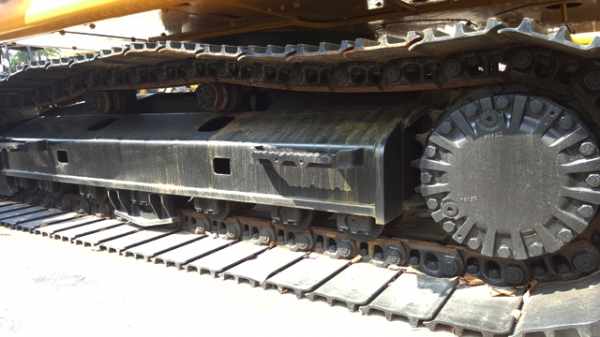 ขายรถขุดมือสอง caterpillar รุ่น 320DGC สภาพสวย ขายรถขุดมือสอง caterpillar รุ่น 320DGC สภาพสวย