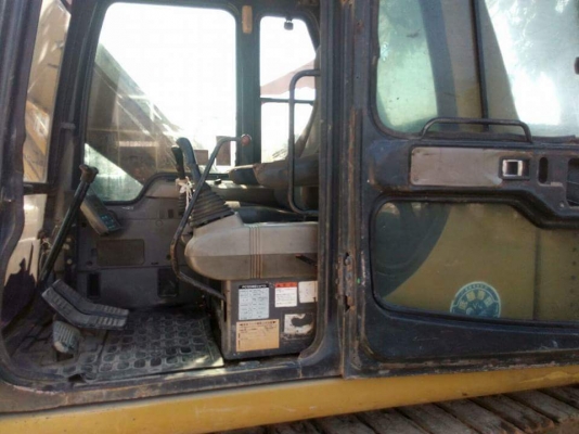 ขาย 695,000 KOMATSU pc 120-6 ไฟฟ้าครบ เครื่อง KOMATSU ดี ปั้มแรง เอวแน่น ช่วงล่างเต็ม อินวอยท์ รถอยู่ อุดรฯ 090-772-3710 090-772-3708
