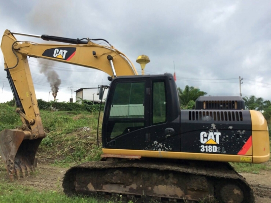 ขายแบคโฮ CAT 318D2L