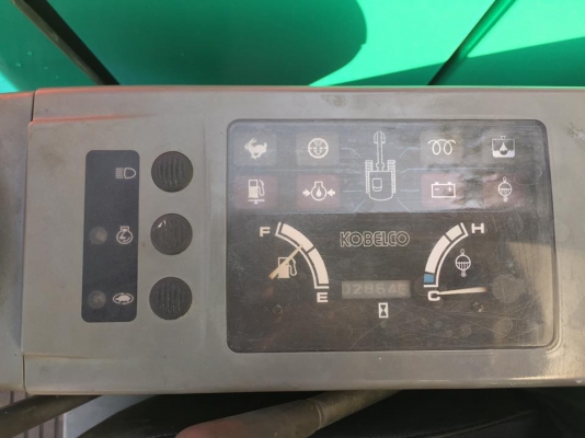 ขายรถขุดแบคโฮ KOBELCO SK030-2 ขนาดPC-30 (ออโต้คันเร่ง)<คอลโทนสั้นปั๊มนิ้ว> ระบบไวมากๆ รถเก่านอกแท้100\%มีเอกสารใบอินวอยพร้อม เครื่องดีระบบไว ช่วงล่างแน่น แทรกสวย รถ 2860 ชั่วโมง