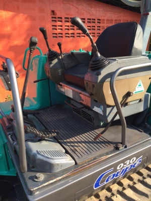 ขายรถขุดแบคโฮ KOBELCO SK030-2 ขนาดPC-30 (ออโต้คันเร่ง)<คอลโทนสั้นปั๊มนิ้ว> ระบบไวมากๆ รถเก่านอกแท้100\%มีเอกสารใบอินวอยพร้อม เครื่องดีระบบไว ช่วงล่างแน่น แทรกสวย รถ 2860 ชั่วโมง