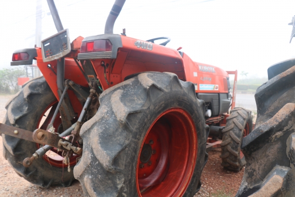 ขายรถไถ KUBOTA L3408 แถมดันหน้า และผานหลัง ทะเบียนพร้อมดอน  ราคา 195,000 อ.แกลง จ.ระยอง มีรถขนส่งบริการขนส่งทั่วไทย DC Tractor Rayong 0818618678,0899347475 https://www.facebook.com/DC-Tractor-Rayong-3071545327&hellip;/shop&hellip; id line=081-8618678 id l