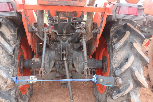 ขายรถไถ KUBOTA L3408 แถมดันหน้า และผานหลัง ทะเบียนพร้อมดอน  ราคา 195,000 อ.แกลง จ.ระยอง มีรถขนส่งบริการขนส่งทั่วไทย DC Tractor Rayong 0818618678,0899347475 https://www.facebook.com/DC-Tractor-Rayong-3071545327&hellip;/shop&hellip; id line=081-8618678 id l