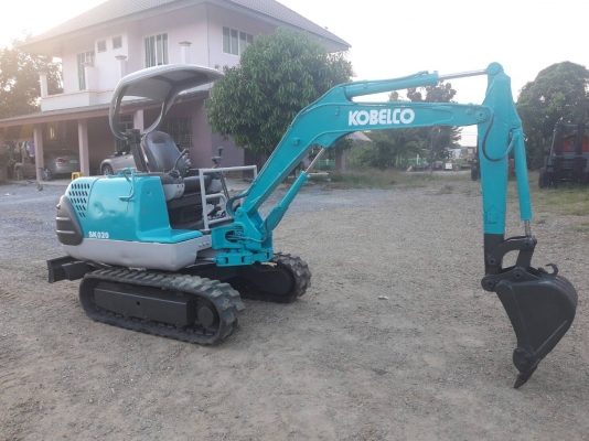 ขายรถแบคโฮ KOBELCO SK020 แทรคยาง คอนโทรลสั้น ปั๊มนิ้ว  รถนอกนำเข้า  ติดต่อ 098-7962549