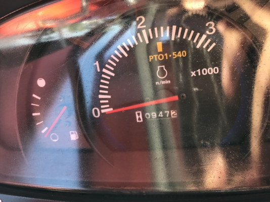 ขายรถไถคูโบต้า L4708(4WD)2เพลา พร้อมอุปกรณ์ ใบมีดหน้าและโลเตอร์รีจอบหมุน ราคา 398,000 บาท พร้อมส่งฟรีถึงบ้าน โทรสอบถามได้เลยค่ะ 081-9136451 ขอดูรูปทาง Line:Bow6451  รถสวย สภาพพร้อมใช้งาน ชั่วโมงทำงาน 900 ชั่วโมง  เครื่องดี เกียร์ดี ยางดีทั้ง 4 เส้น ตรวจเช