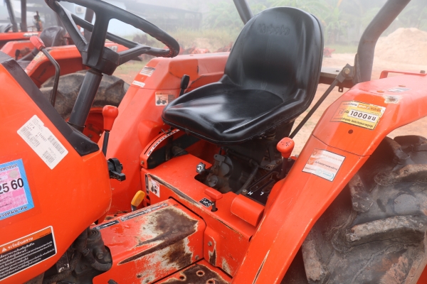 ขายรถไถ KUBOTA L3408 ทะเบียนพร้อมโอน ราคา 145,000 อ.แกลง จ.ระยอง มีรถขนส่งบริการขนส่งทั่วไทย DC Tractor Rayong 0818618678,0899347475 https://www.facebook.com/DC-Tractor-Rayong-3071545327…/shop… id line=081-8618678 id line=089-934 ขายรถไถ KUBOTA L3408 ทะเบียนพร้อมโอน ราคา 145,000 อ.แกลง จ.ระยอง มีรถขนส่งบริการขนส่งทั่วไทย DC Tractor Rayong 0818618678,0899347475 https://www.facebook.com/DC-Tractor-Rayong-3071545327…/shop… id line=081-8618678 id line=089-934