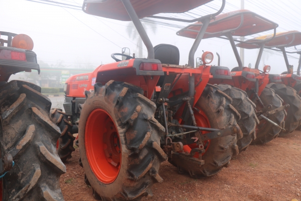 ขายรถไถ KUBOTA L3408 ทะเบียนพร้อมโอน ราคา 145,000 อ.แกลง จ.ระยอง มีรถขนส่งบริการขนส่งทั่วไทย DC Tractor Rayong 0818618678,0899347475 https://www.facebook.com/DC-Tractor-Rayong-3071545327…/shop… id line=081-8618678 id line=089-934 ขายรถไถ KUBOTA L3408 ทะเบียนพร้อมโอน ราคา 145,000 อ.แกลง จ.ระยอง มีรถขนส่งบริการขนส่งทั่วไทย DC Tractor Rayong 0818618678,0899347475 https://www.facebook.com/DC-Tractor-Rayong-3071545327…/shop… id line=081-8618678 id line=089-934