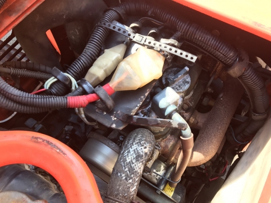 รถเกี่ยวข้าว Kubota รุ่น RX1100