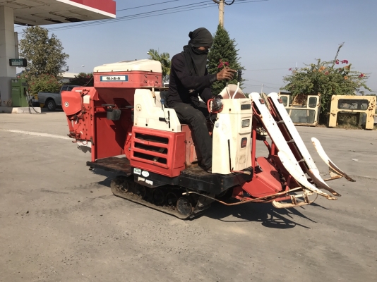 รถเกี่ยวข้าว Kunitz รุ่น NX1000 มือสองญี่ปุ่น