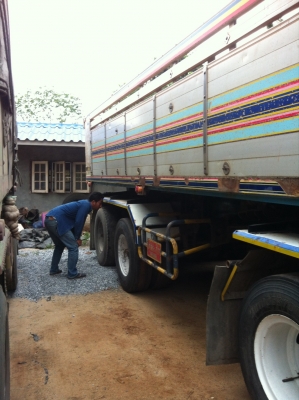 พ่วง 22 ล้อ ISUZU FXZ 320 แรง EURO2 MAXLOAD ปี 49 กระบะมิเนียม หิน ทราย ดั๊มพ์ อู่ สหกิจ ราคา 1.80 ล พ่วง 22 ล้อ ISUZU FXZ 320 แรง EURO2 MAXLOAD ปี 49 กระบะมิเนียม หิน ทราย ดั๊มพ์ อู่ สหกิจ ราคา 1.80 ล