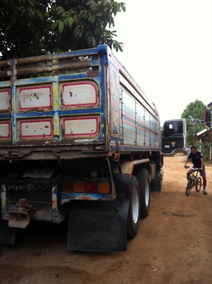 พ่วง 22 ล้อ ISUZU FXZ 320 แรง EURO2 MAXLOAD ปี 49 กระบะมิเนียม หิน ทราย ดั๊มพ์ อู่ สหกิจ ราคา 1.80 ล