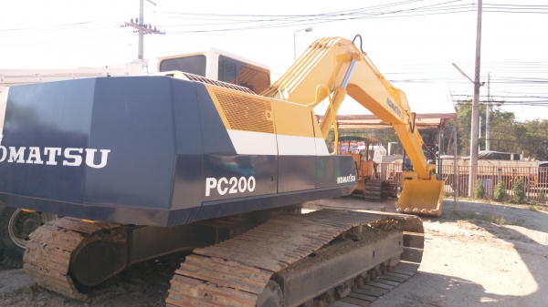ขาย PC200-5 สภาพสวยพร้อมใช้งาน