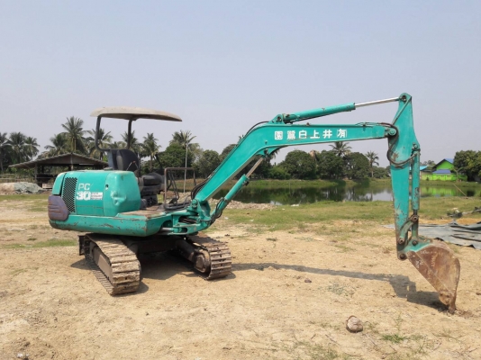 ขายKOMATSU PC30-7  เก่าญี่ปุ่นแท้..สภาพสวย..เครื่องปั๊มดี  ระบบคล่อง..โทร..089-3818694  ดวงนภา