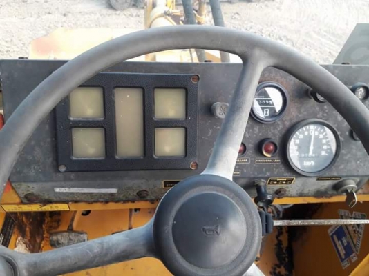 ขายรถตัก KOMATSU 510 เก่าญี่ปุ่นแท้ กรองเดี่ยว สภาพสวย ใช้งานมาแค่ 3,XXX ชั่วโมง..โทร 089-3818694 ดวงนภา ขายรถตัก KOMATSU 510 เก่าญี่ปุ่นแท้ กรองเดี่ยว สภาพสวย ใช้งานมาแค่ 3,XXX ชั่วโมง..โทร 089-3818694 ดวงนภา