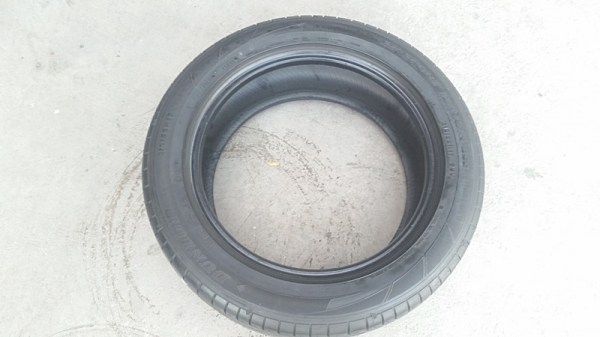 ขายยาง215/55/17 ปี 14 DUNLOP 2 เส้น