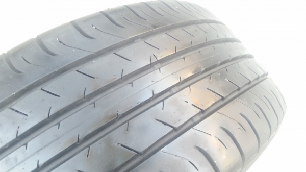 ขายยาง215/55/17 ปี 14 DUNLOP 2 เส้น