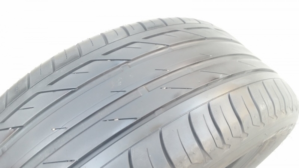 ขายยาง225/50/17 ปี 2814 BRIDGESTONE T001 2 เส้น