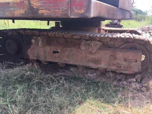ขาย 185,000 KOMATSU PC60-2  เครื่องฟิตใหม่ ปั้มแรง โช่หนา เอวแน่น (แถมบุ้งกี๋ขุดท่อ) เอกสารชื้อขาย รถอยู่ จ.อุดรธานี โทร&amp;ไอดีไลน์  090-772-3710 090-772-3708