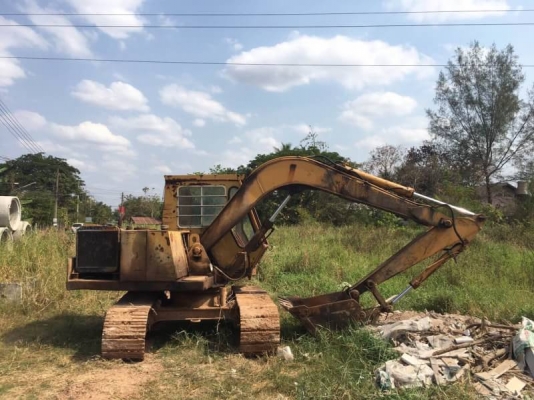 ขาย 185,000 KOMATSU PC60-2  เครื่องฟิตใหม่ ปั้มแรง โช่หนา เอวแน่น (แถมบุ้งกี๋ขุดท่อ) เอกสารชื้อขาย รถอยู่ จ.อุดรธานี โทร&amp;ไอดีไลน์  090-772-3710 090-772-3708