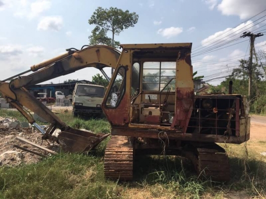 ขาย 185,000 KOMATSU PC60-2  เครื่องฟิตใหม่ ปั้มแรง โช่หนา เอวแน่น (แถมบุ้งกี๋ขุดท่อ) เอกสารชื้อขาย รถอยู่ จ.อุดรธานี โทร&amp;ไอดีไลน์  090-772-3710 090-772-3708