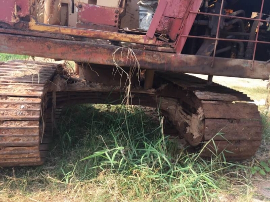 ขาย 185,000 KOMATSU PC60-2  เครื่องฟิตใหม่ ปั้มแรง โช่หนา เอวแน่น (แถมบุ้งกี๋ขุดท่อ) เอกสารชื้อขาย รถอยู่ จ.อุดรธานี โทร&amp;ไอดีไลน์  090-772-3710 090-772-3708