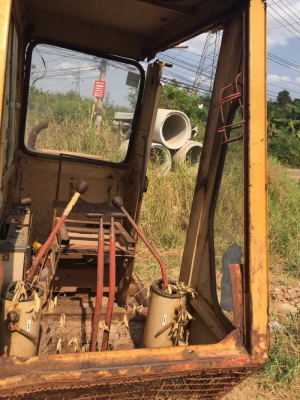 ขาย 185,000 KOMATSU PC60-2  เครื่องฟิตใหม่ ปั้มแรง โช่หนา เอวแน่น (แถมบุ้งกี๋ขุดท่อ) เอกสารชื้อขาย รถอยู่ จ.อุดรธานี โทร&amp;ไอดีไลน์  090-772-3710 090-772-3708