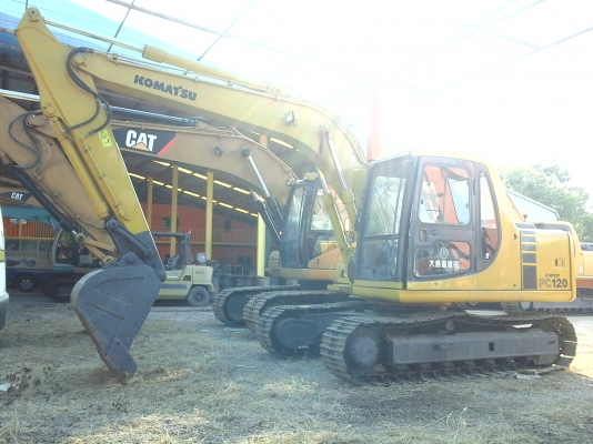 ขายรถขุด KOMATSU PC 120-6 นำเข้าจากนอกแท้ยังไม่ใช้งานในไทยมีลายใบ 50 มีแอร์เอกสารอินวอยไฟฟ้าครบสภาพเดิมสวยเต็มทุกอย่างพร้อมใช้ร้านละอองดาวแทรคเตอร์นครชัยศรี