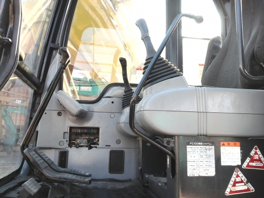 ขายรถขุด KOMATSU PC 120-6 นำเข้าจากนอกแท้ยังไม่ใช้งานในไทยมีลายใบ 50 มีแอร์เอกสารอินวอยไฟฟ้าครบสภาพเดิมสวยเต็มทุกอย่างพร้อมใช้ร้านละอองดาวแทรคเตอร์นครชัยศรี ขายรถขุด KOMATSU PC 120-6 นำเข้าจากนอกแท้ยังไม่ใช้งานในไทยมีลายใบ 50 มีแอร์เอกสารอินวอยไฟฟ้าครบสภาพเดิมสวยเต็มทุกอย่างพร้อมใช้ร้านละอองดาวแทรคเตอร์นครชัยศรี